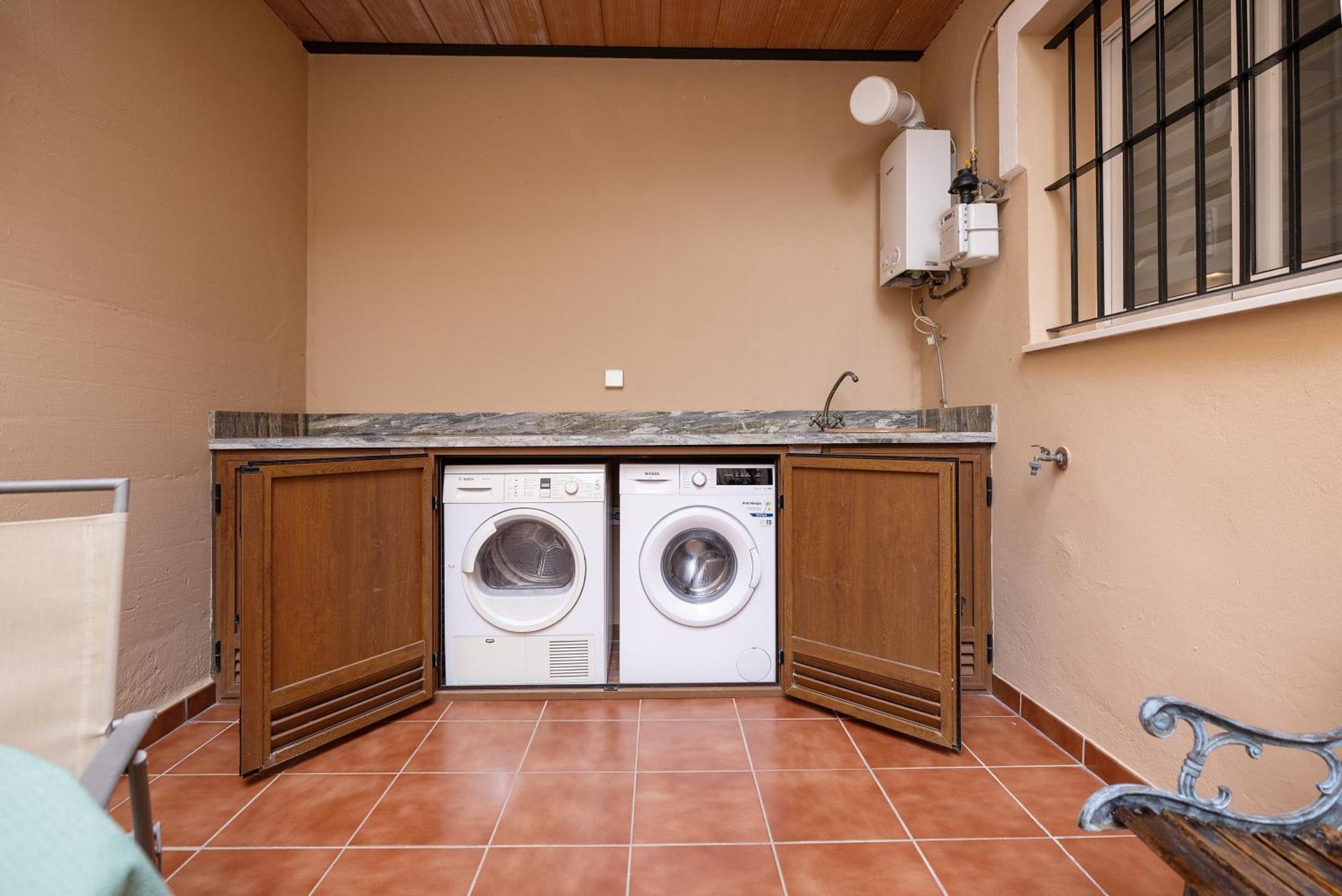 Los Carmenes Algeciras Bagian luar foto