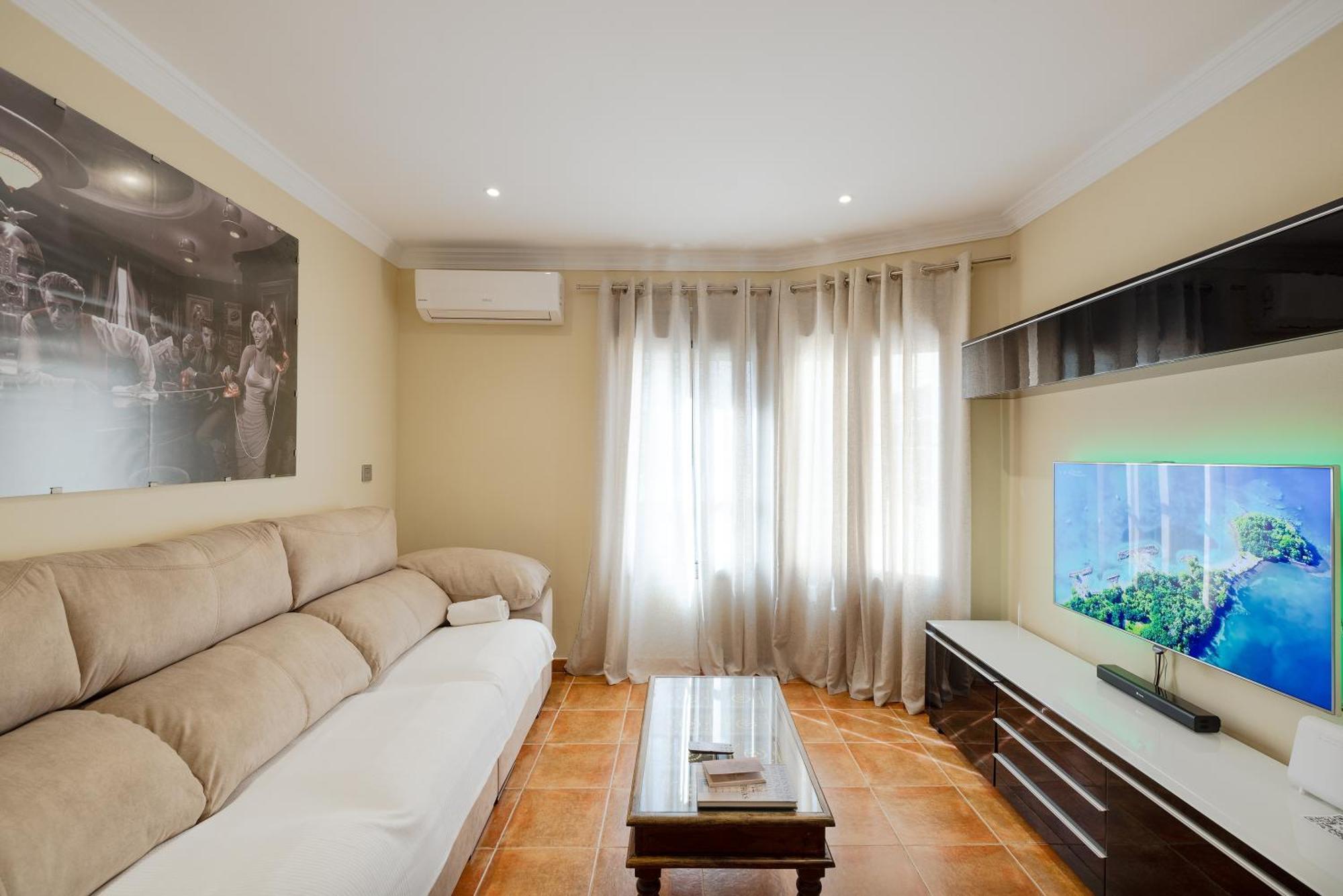 Los Carmenes Algeciras Bagian luar foto